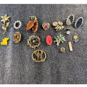 Vintage Brooch Pin lot  1934 Chicago Worlds Fair DeKalb Enamel Rhinestone 15pc